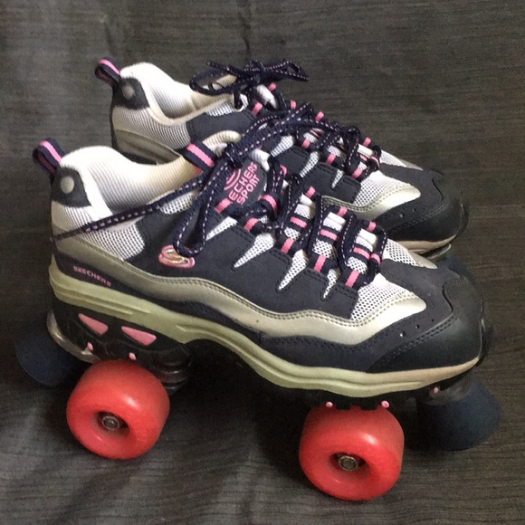 sketchers with wheels